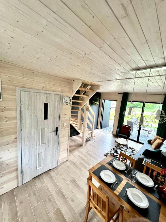 Hol i jadalnia