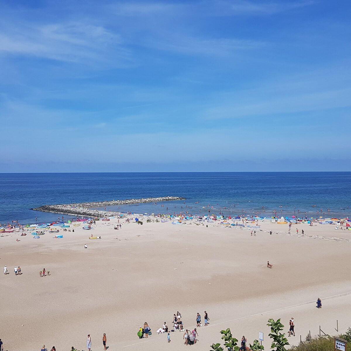 Szeroka plaża w Jarosławcu